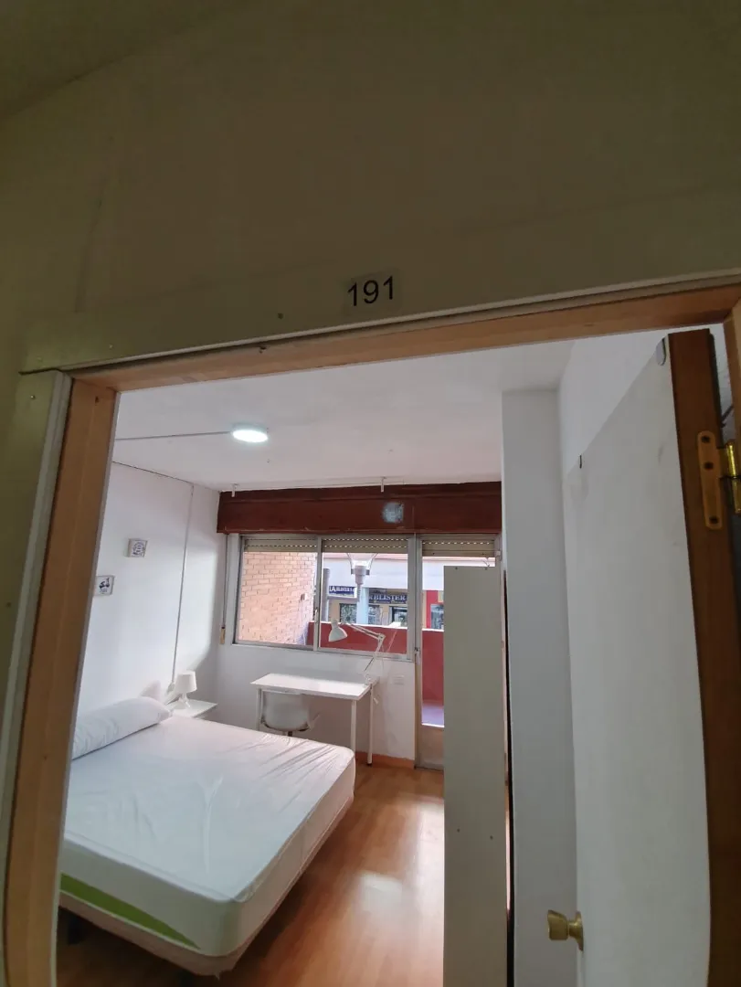 Habitación para estudiantes en Granada - PA 191, 1A