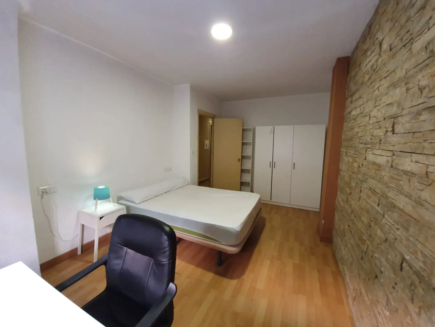 Habitación para estudiantes en Granada - PA 193, 1A