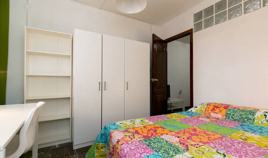 Habitación para estudiantes en Granada - PA 403, 3F
