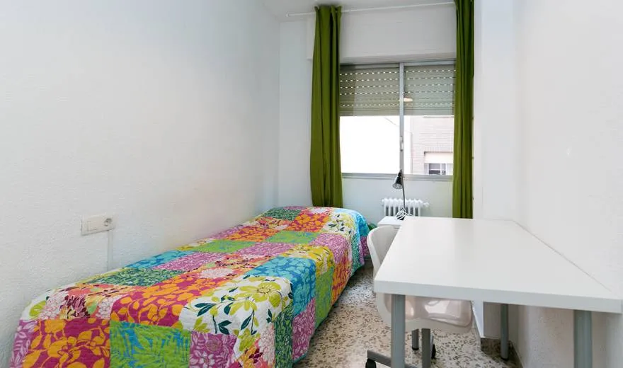 Habitación para estudiantes en Granada - PA 389, 1C