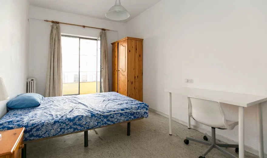 Habitación para estudiantes en Granada - AD 137, 3C