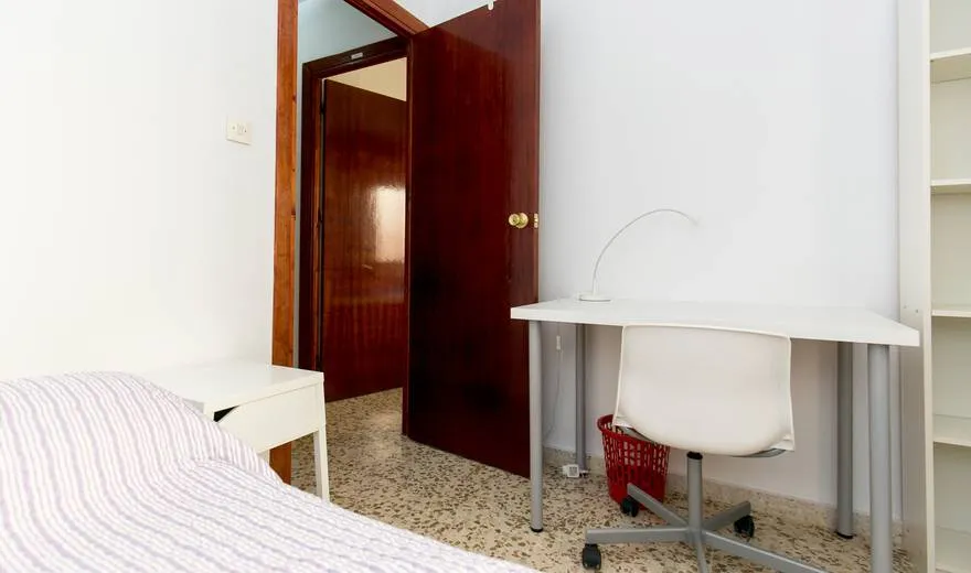 Habitación para estudiantes en Granada - PA 409, 6D