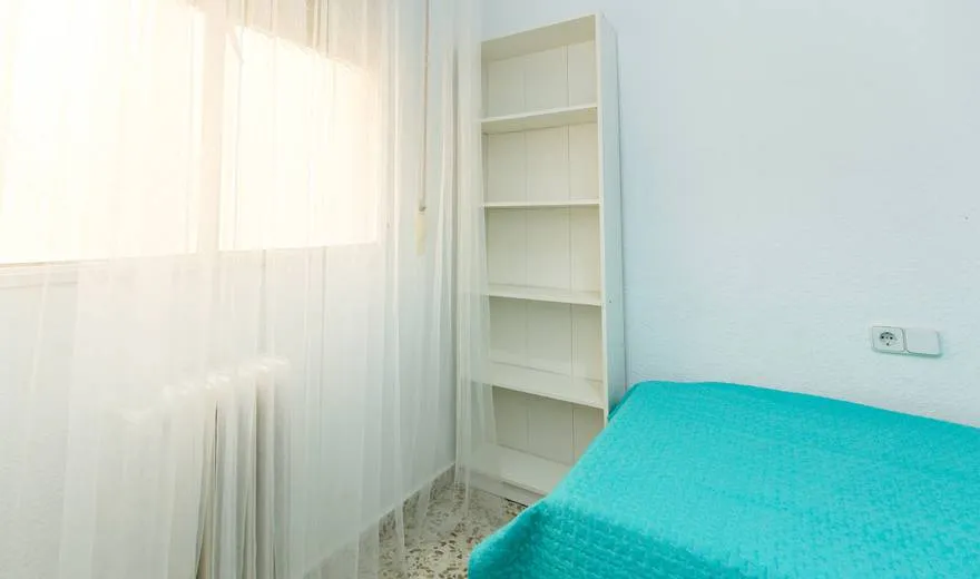 Habitación para estudiantes en Granada - PA 399, 3F