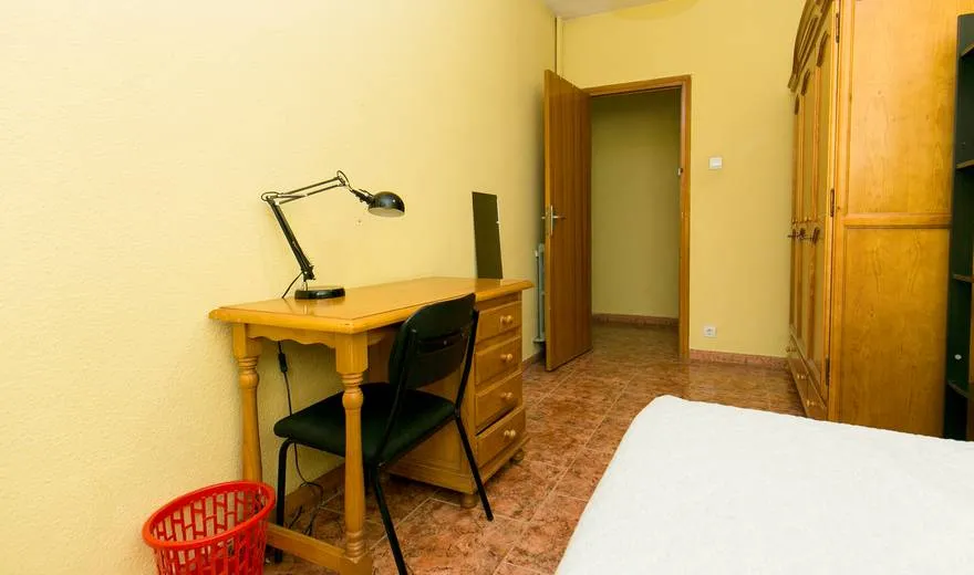 Habitación para estudiantes en Granada - AD 128, 2D